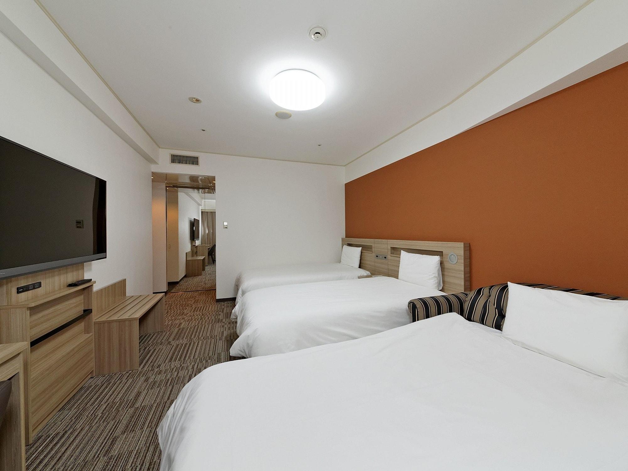 Hotel Sunroute Sopra Kobe Bagian luar foto