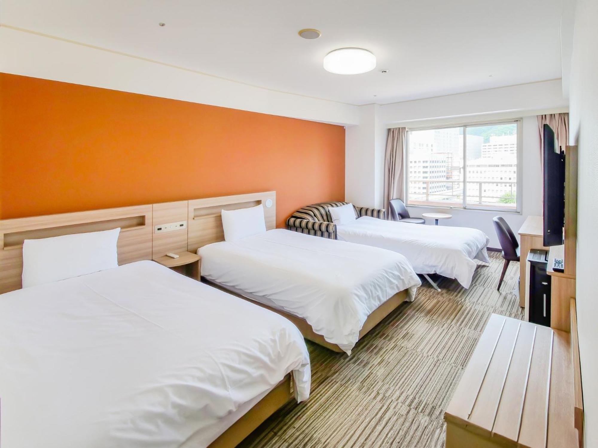Hotel Sunroute Sopra Kobe Bagian luar foto